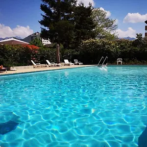 Appartement Mont Royal - Piscine - Balcon Vue Imprenable Sur Les Montagnes, Annecy